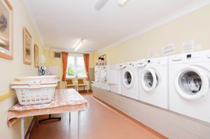 COMMUNAL LAUNDRY- click for photo gallery